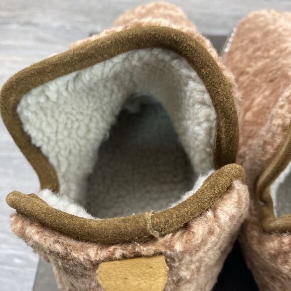 ARIAT Women’s booties slippers fleece lined size XS 5-6‎ New In Box Western Look - Picture 6 of 10